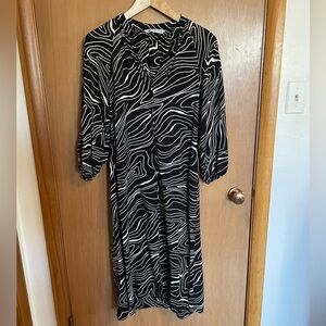 Zara Black & White Abstract Wavy Lines Dress Balloon Sleeves Size XS